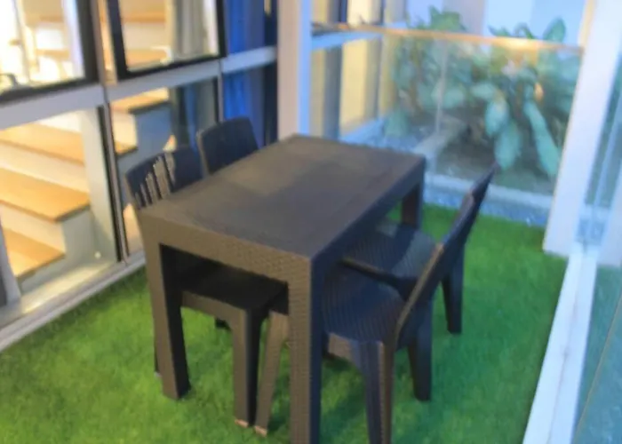 A2j Luxury 3br Near Uptown Mall Bgc Taguig *